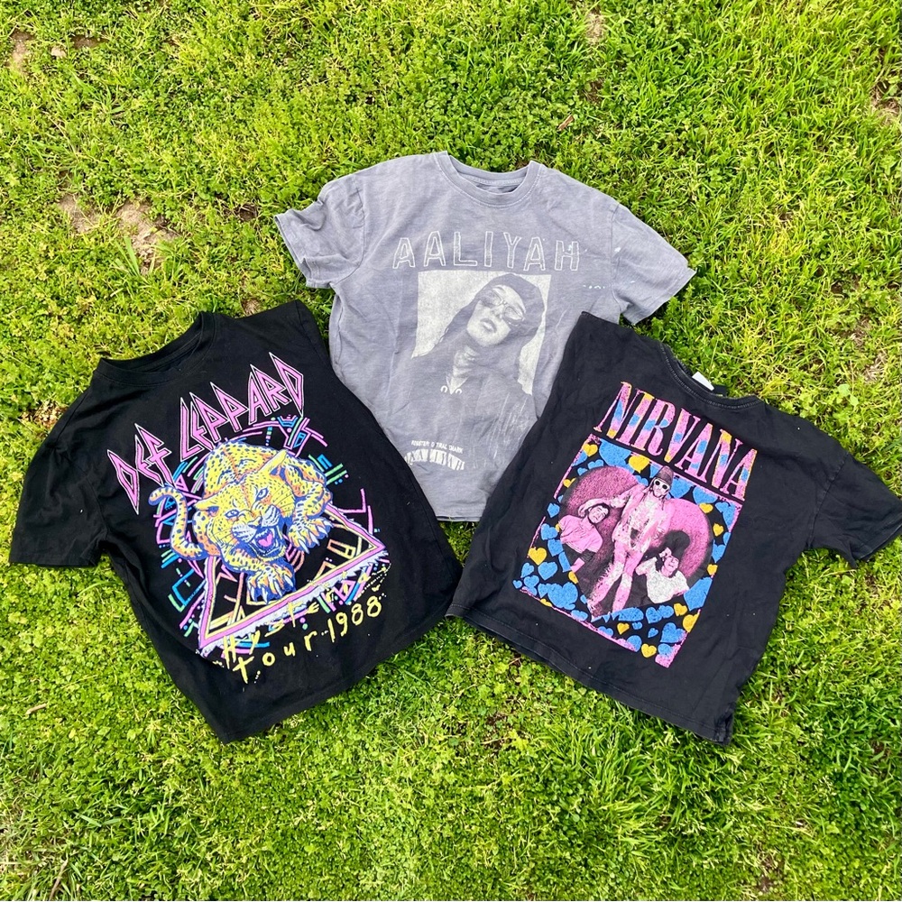 Kids Graphic Band Tees - Black and Gray